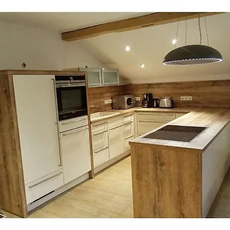 Vakantiehuis With 2 Bedrooms *
