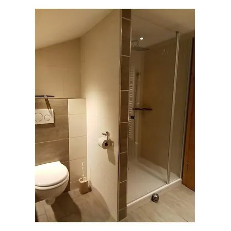 With 2 Bedrooms Vakantiehuis *