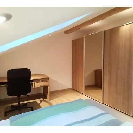 With 2 Bedrooms Vakantiehuis