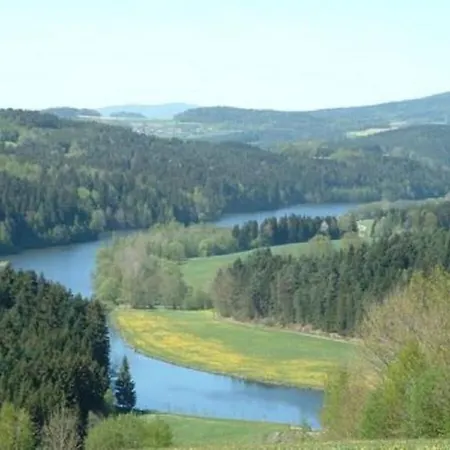 With 2 Bedrooms Vakantiehuis Prackenbach